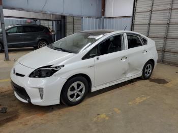  Salvage Toyota Prius