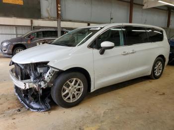  Salvage Chrysler Pacifica