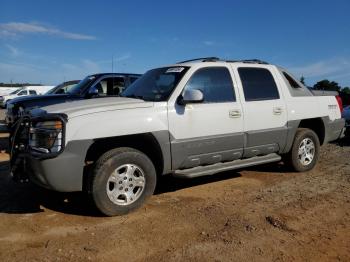  Salvage Chevrolet Avalanche