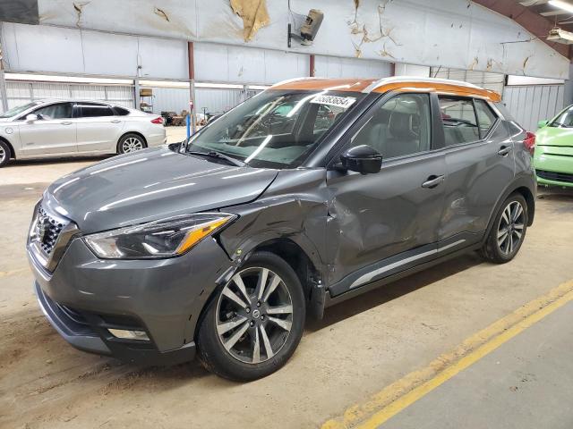  Salvage Nissan Kicks