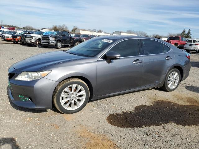  Salvage Lexus Es