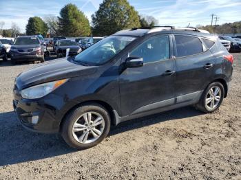  Salvage Hyundai TUCSON