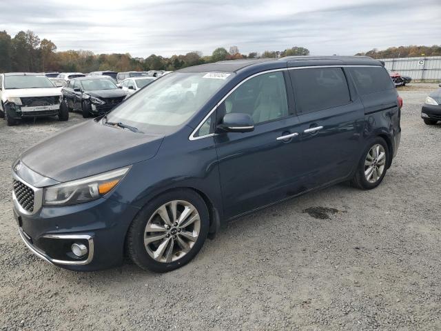  Salvage Kia Sedona