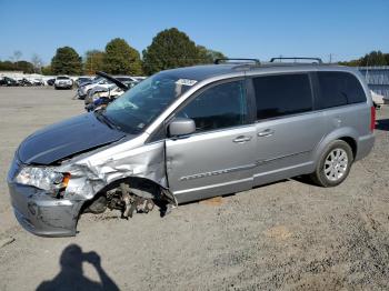  Salvage Chrysler Minivan