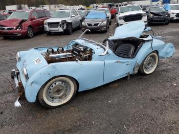  Salvage Triumph Car Tr3