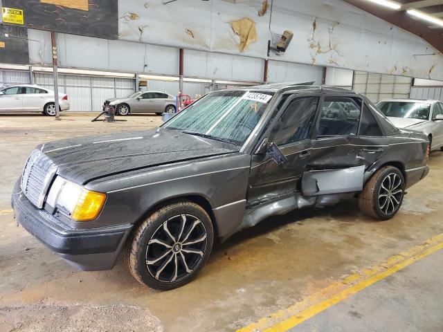  Salvage Mercedes-Benz 300-Class