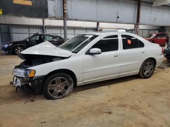  Salvage Volvo S60