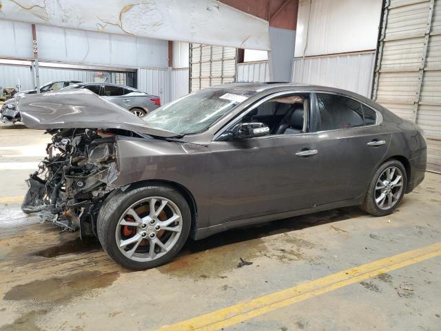  Salvage Nissan Maxima