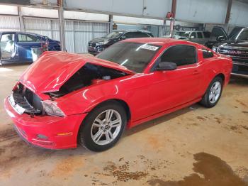  Salvage Ford Mustang