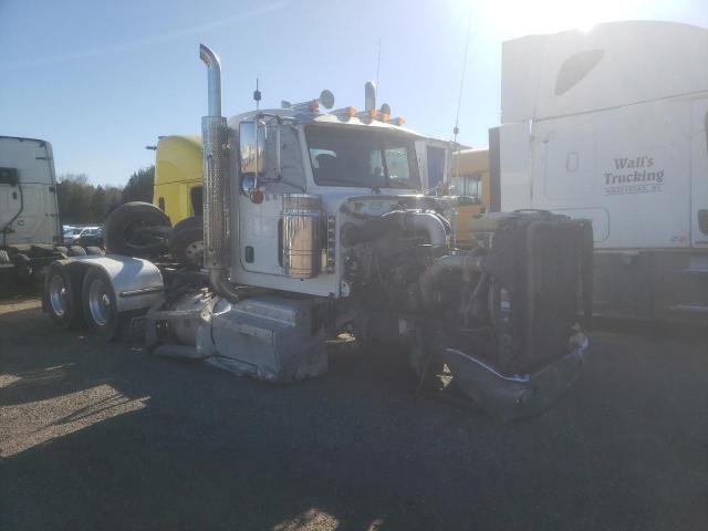  Salvage Peterbilt 389