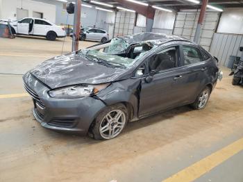  Salvage Ford Fiesta