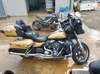  Salvage Harley-Davidson Fl