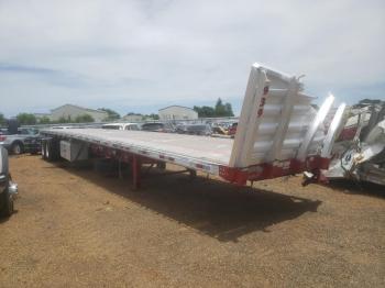  Salvage Great Dane Flat Bed