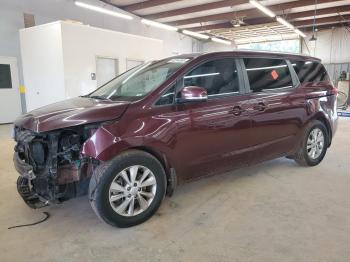  Salvage Kia Sedona