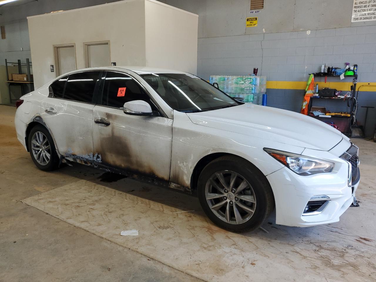 INFINITI Q50 Pure Image 2