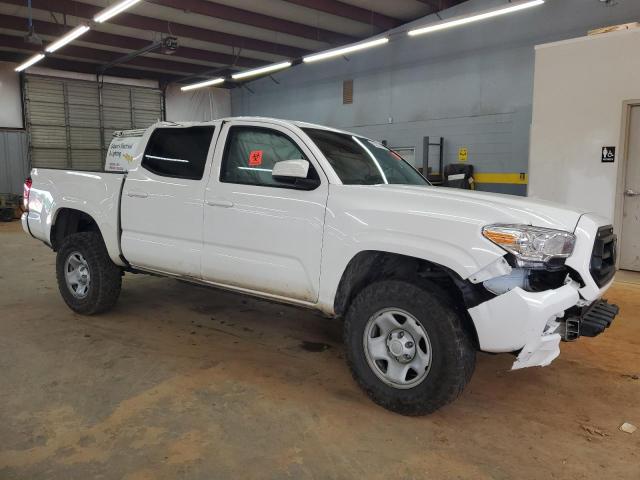 Toyota Tacoma Double Cab Image 3