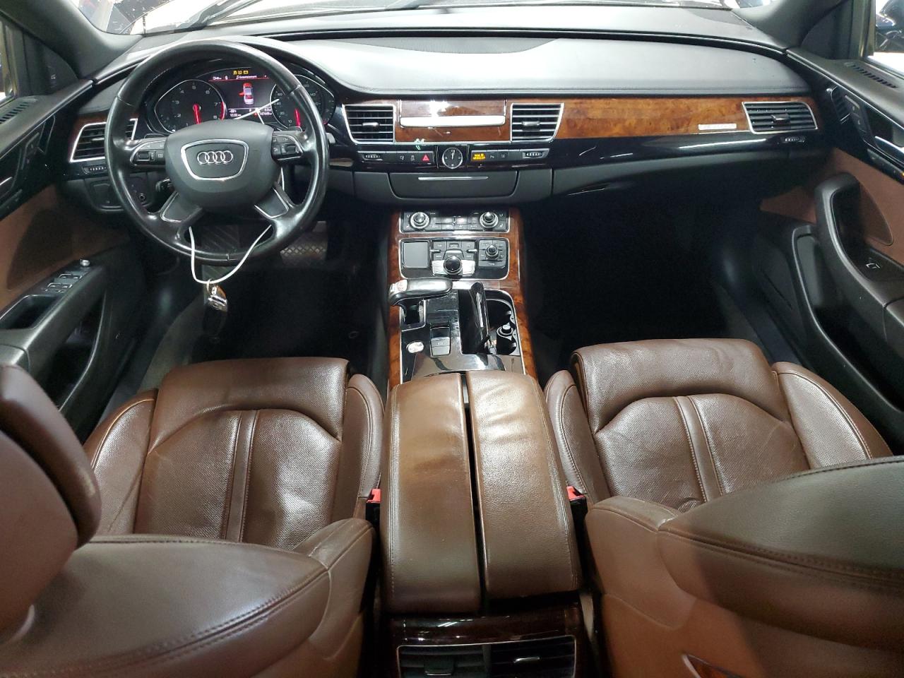 Audi A8 L Quattro Image 5