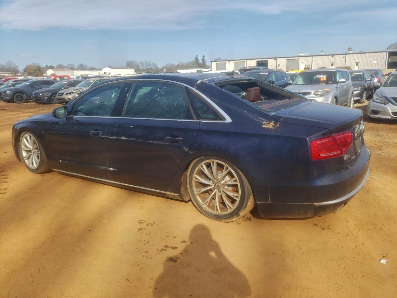 Audi A8 L Quattro Image 8