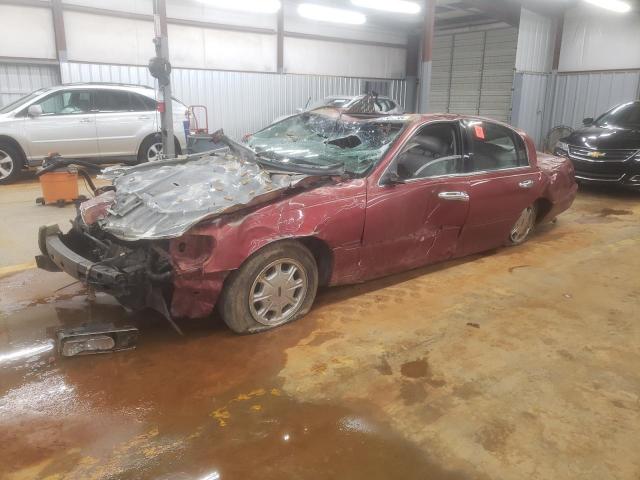  Salvage Lincoln Towncar