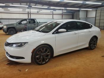  Salvage Chrysler 200