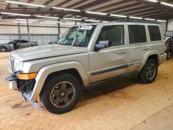  Salvage Jeep Commander
