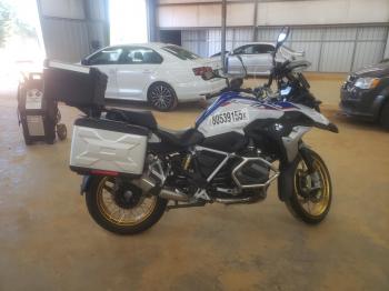  Salvage BMW R-series