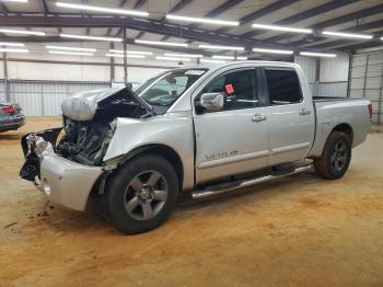 Salvage Nissan Titan