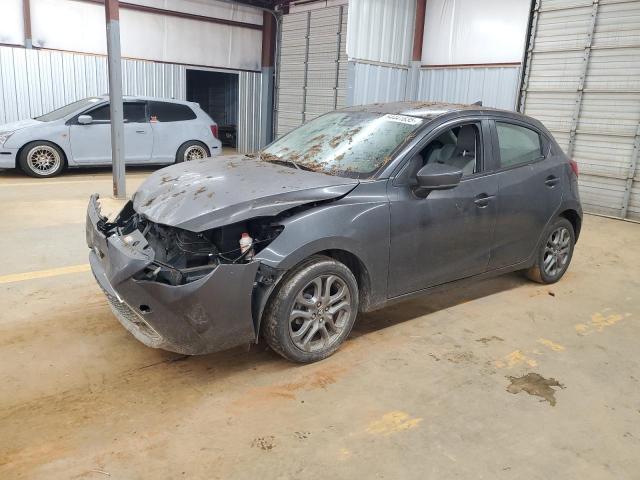  Salvage Toyota Yaris