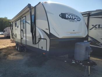  Salvage Crui Motorhome