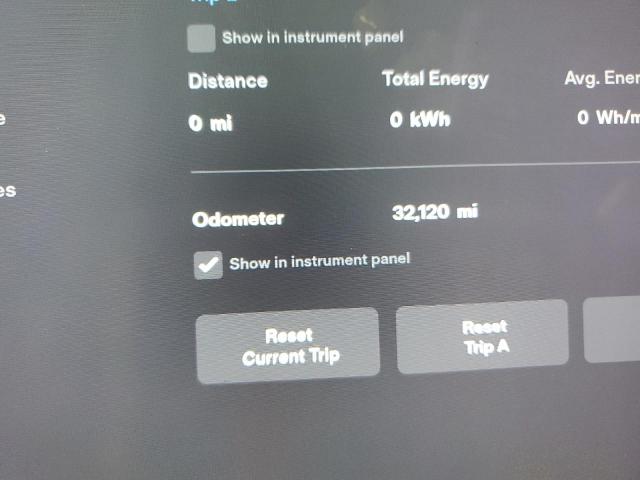 Tesla Model S Image 9