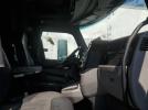 Peterbilt 579 Image 7