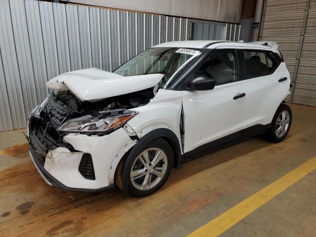  Salvage Nissan Kicks