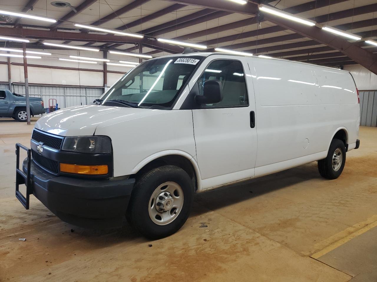 Chevrolet Express Image 1
