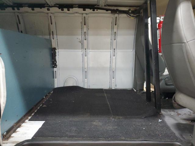 Chevrolet Express Image 9