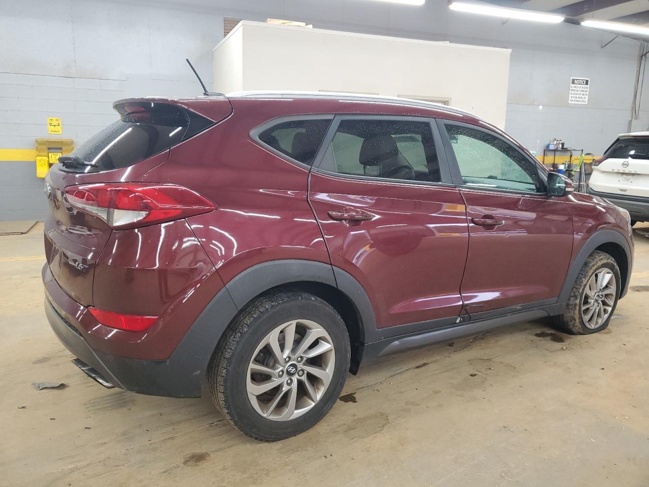 Hyundai TUCSON Limited Image 3