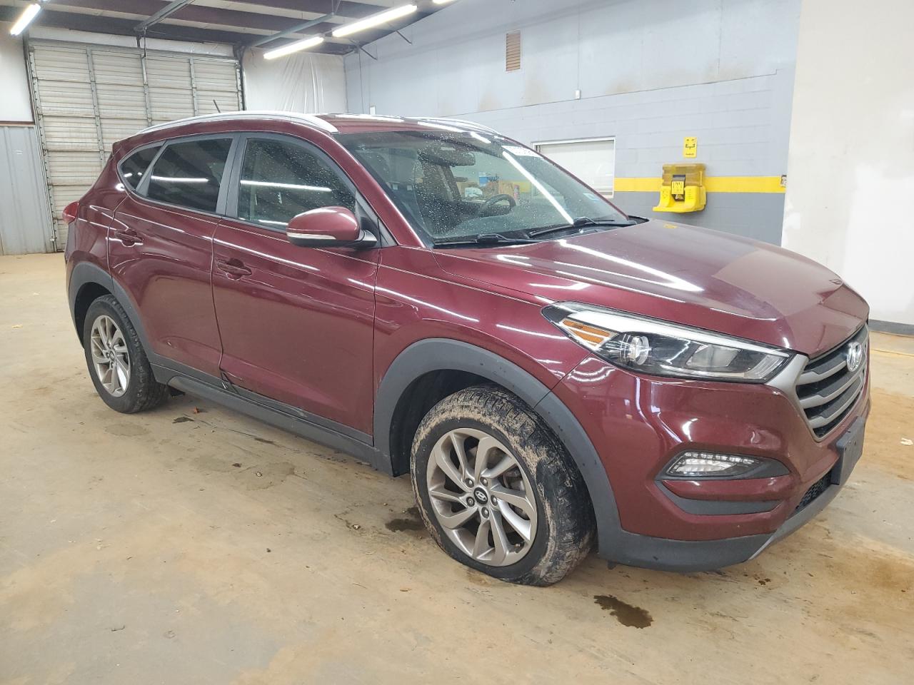 Hyundai TUCSON Limited Image 6