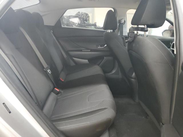 Hyundai ELANTRA Se Image 7