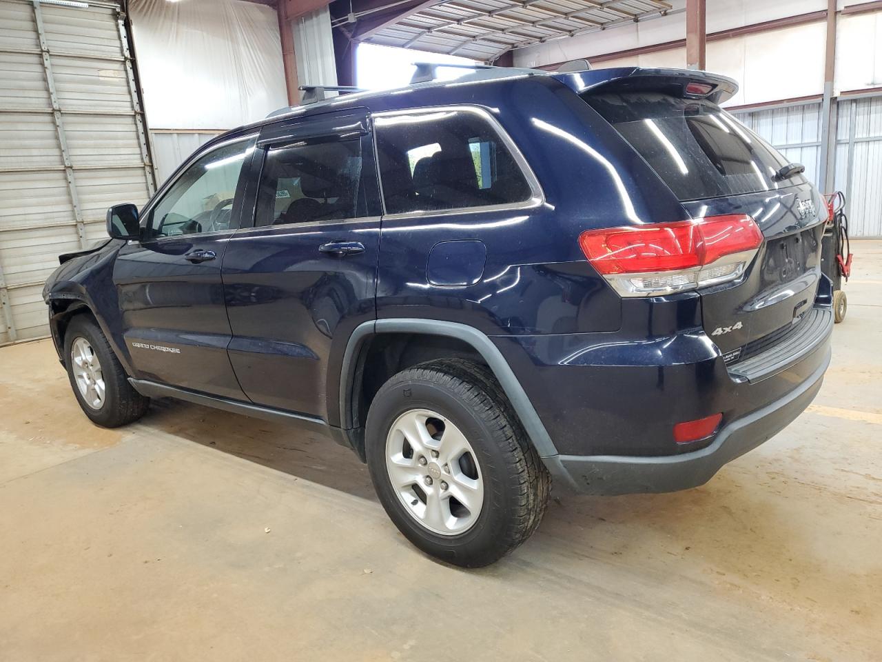 Jeep Grand Cherokee Laredo Image 13