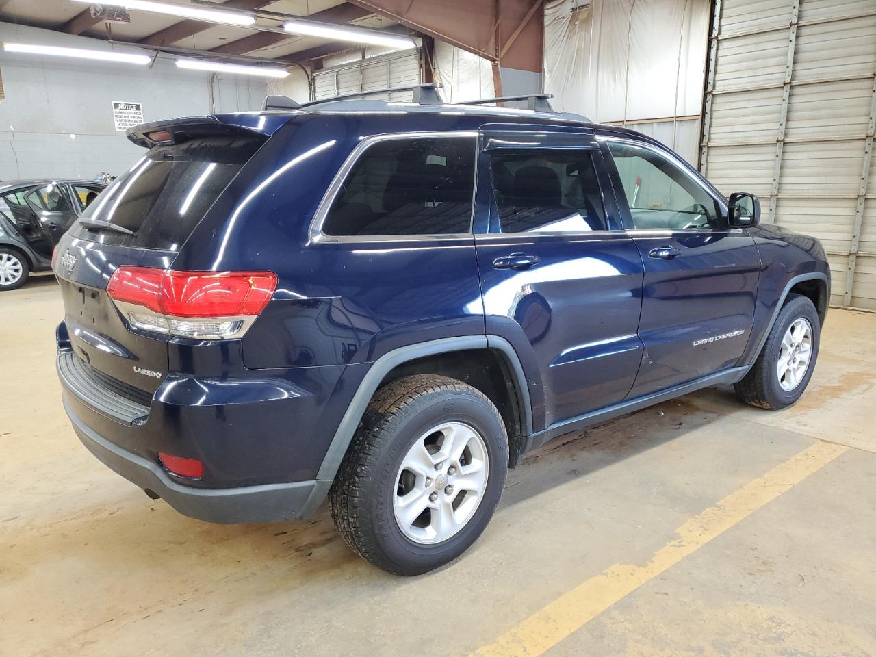 Jeep Grand Cherokee Laredo Image 4