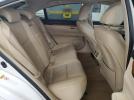 Lexus Es 300h Image 8