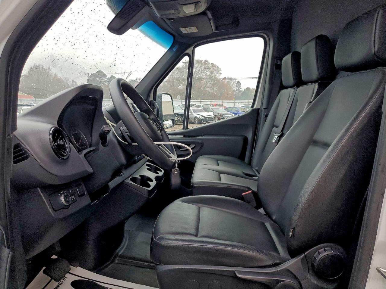 Mercedes-Benz Sprinter 4500 Image 7