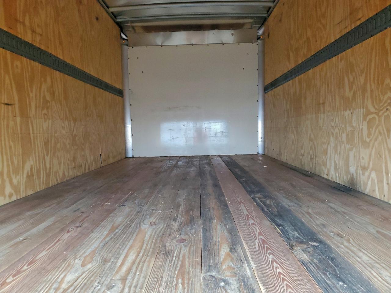 Mercedes-Benz Sprinter 4500 Image 8