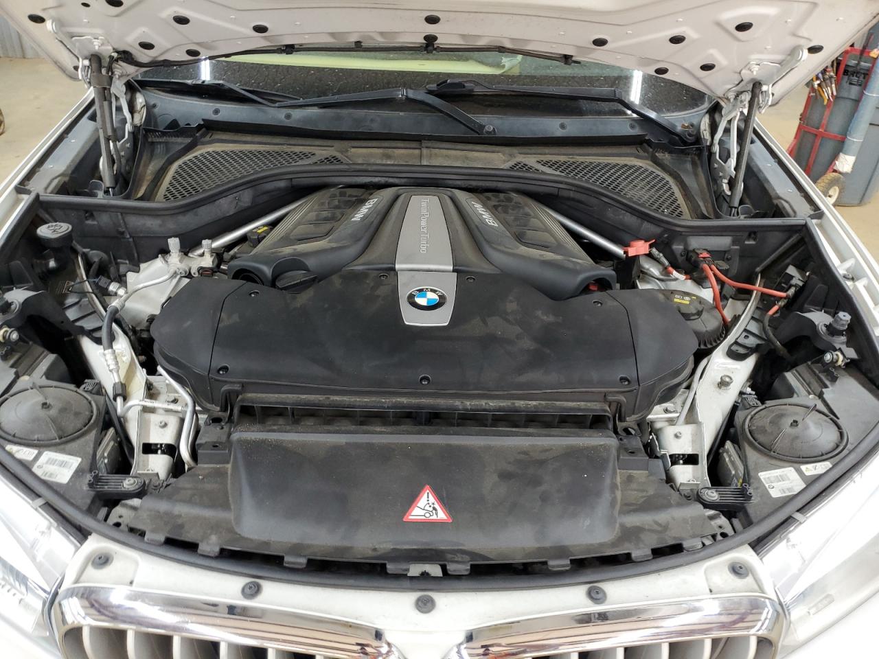 BMW X Series Xdrive50i Image 11