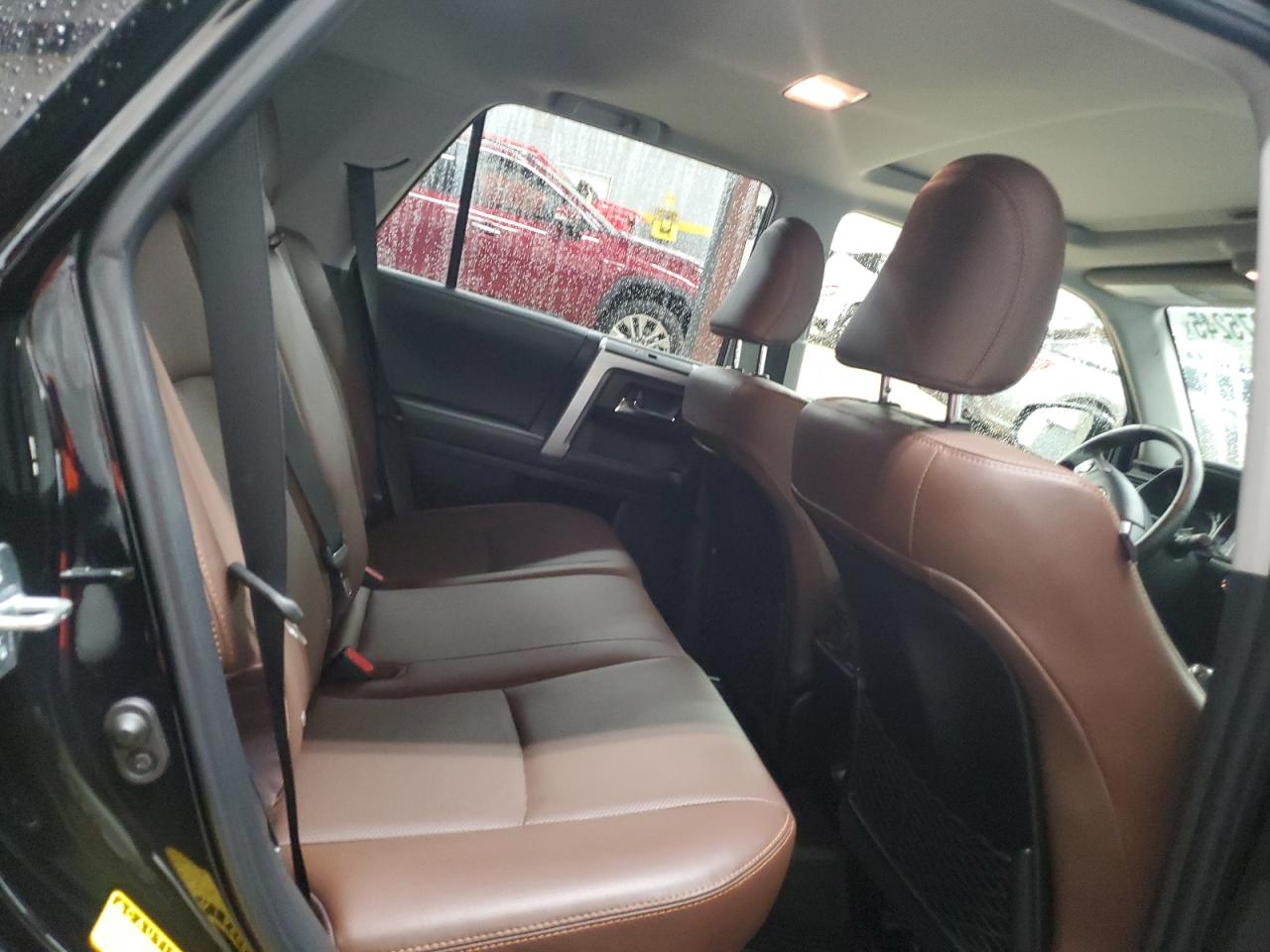 Toyota 4Runner Limited Image 7