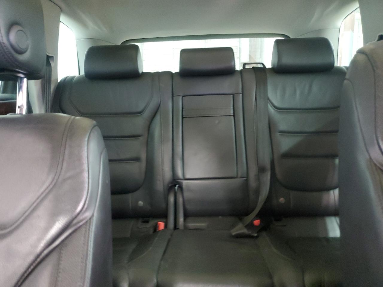 Volkswagen Touareg V6 Image 9