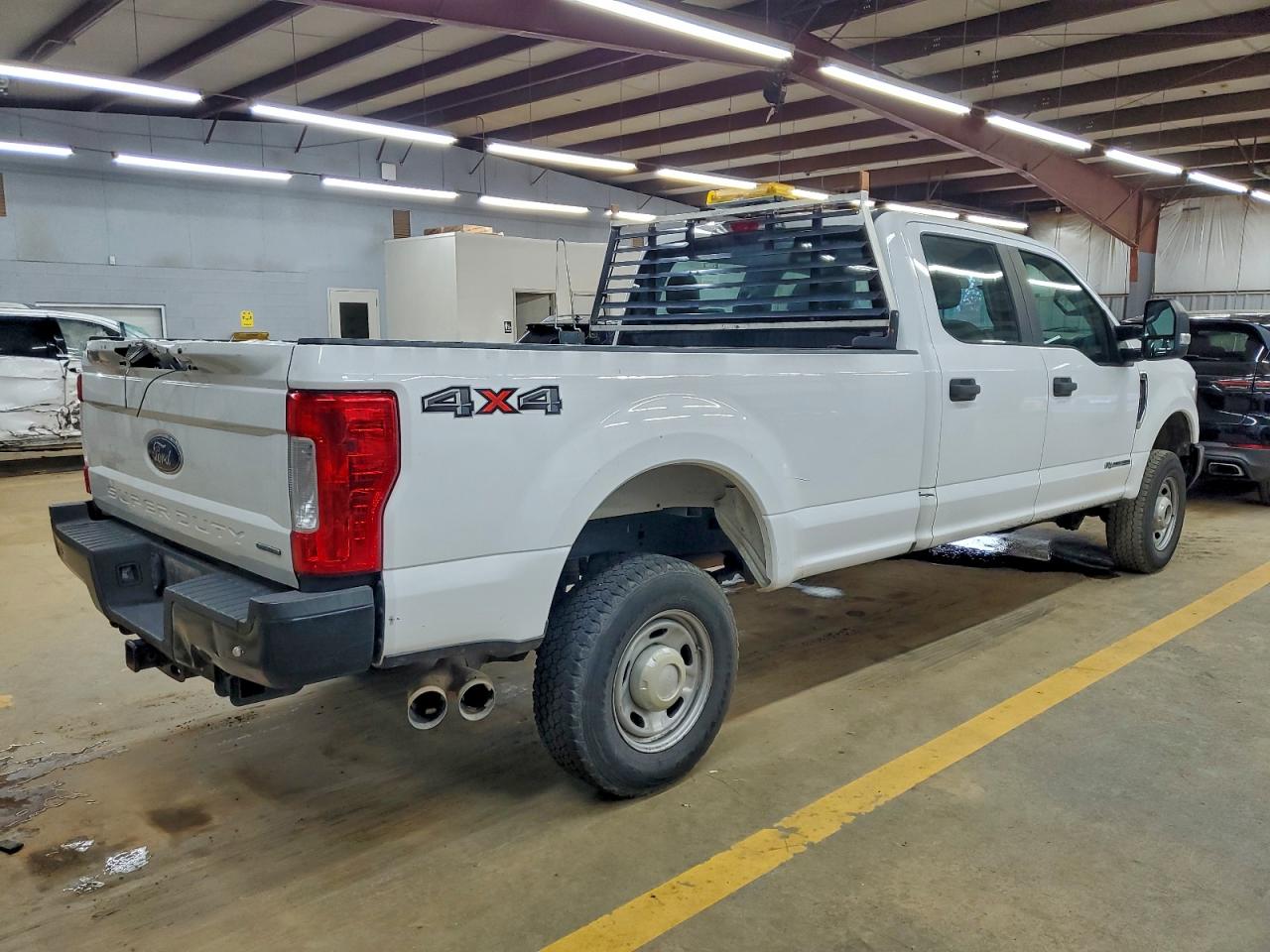 Ford F-250 Super Duty Image 7