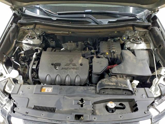 Mitsubishi Outlander Se Image 9