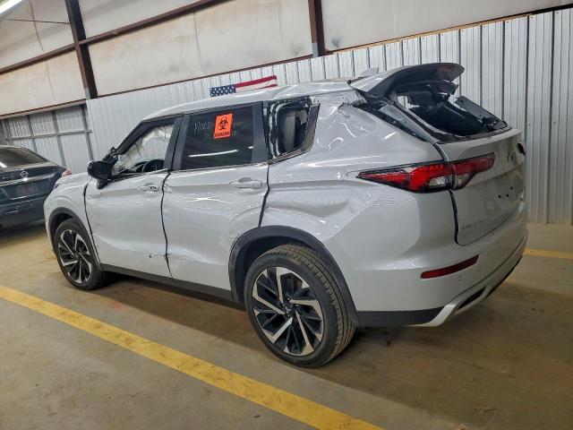 Mitsubishi Outlander Se Image 2