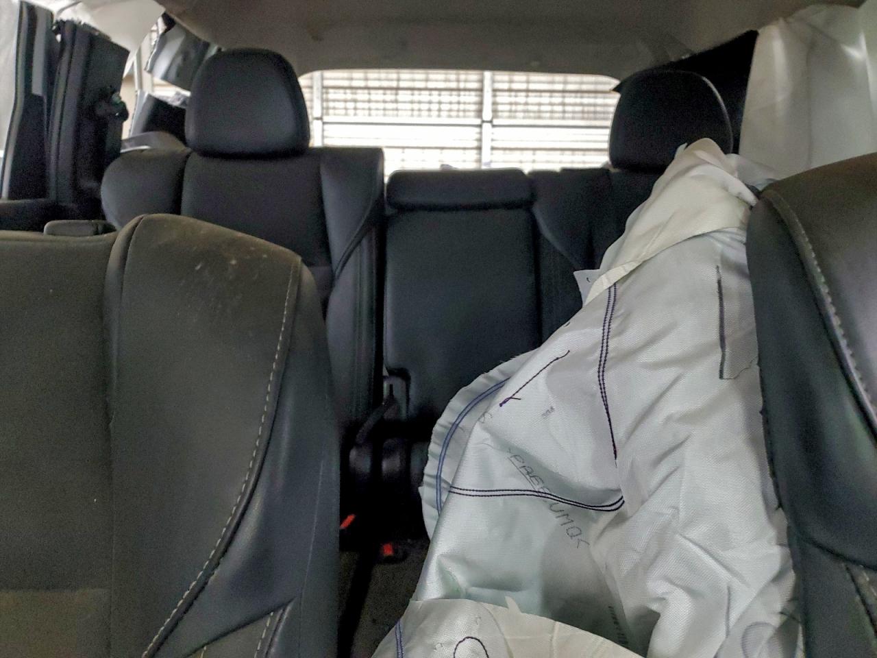 Mitsubishi Outlander Se Image 11