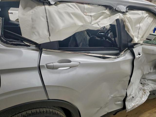 Mitsubishi Outlander Se Image 9